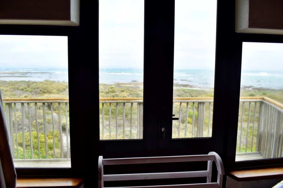 6 Bedroom Property for Sale in Suiderstrand Western Cape